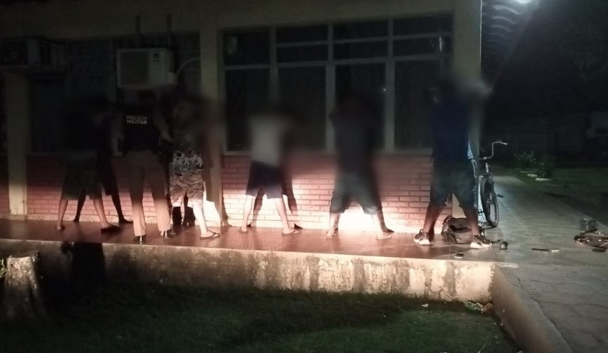 Polícia Militar de Capitão aborda adolescentes e apreende porção de maconha