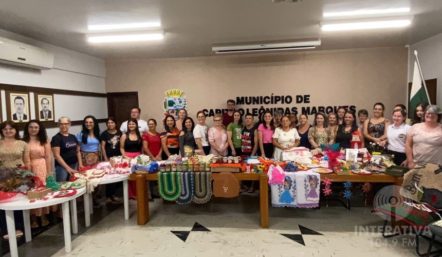 Terceira edição da Feirinha de Natal é iniciada em Capitão