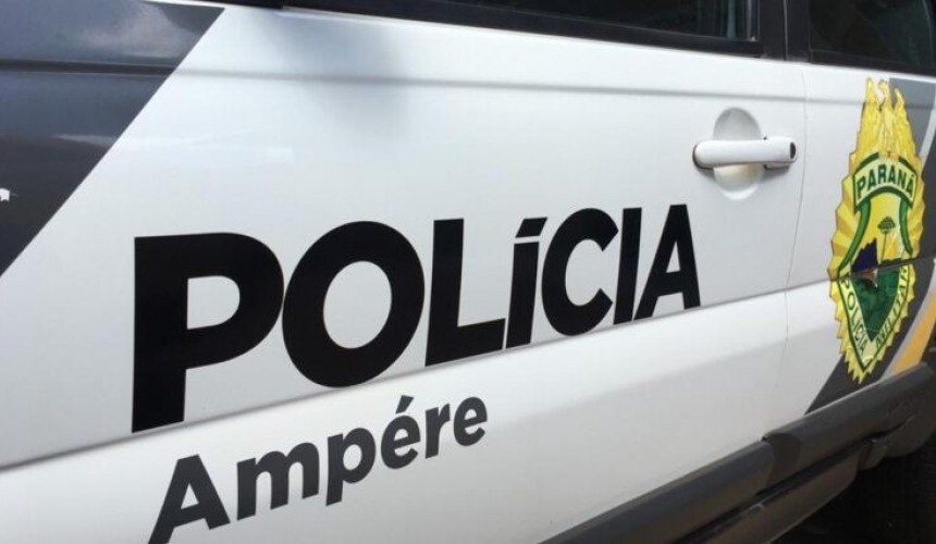 Ampére: Polícia Militar apreende vinho trazido ilegalmente da Argentina