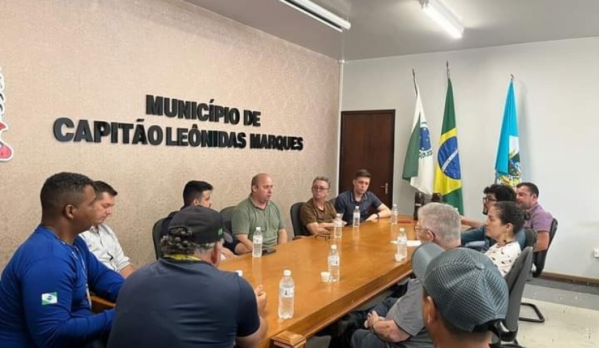 Reunião sobre obras de esgoto foi realizada em Capitão