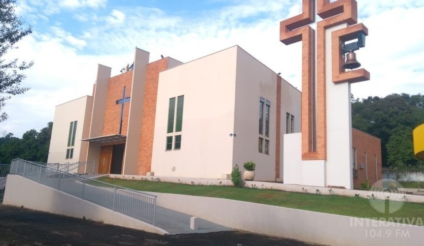 Igreja Católica de Capitão Leônidas Marques se prepara para início da Quaresma com várias celebrações religiosas