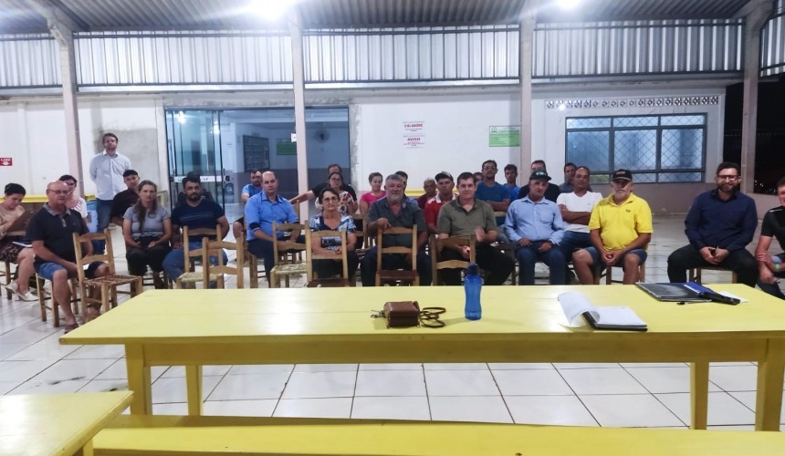 Vereadores e Associação Central de Agricultores realizam reunião para melhorias da agricultura no município