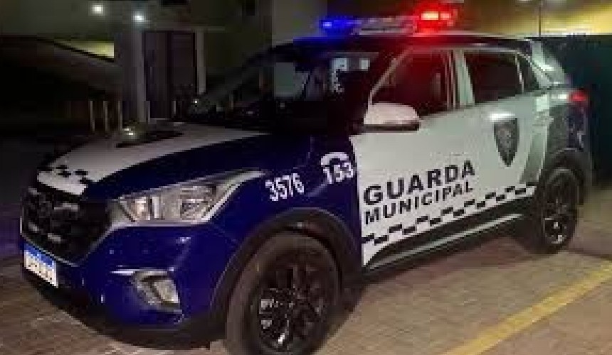 Homem é preso após agredir namorada em Cascavel