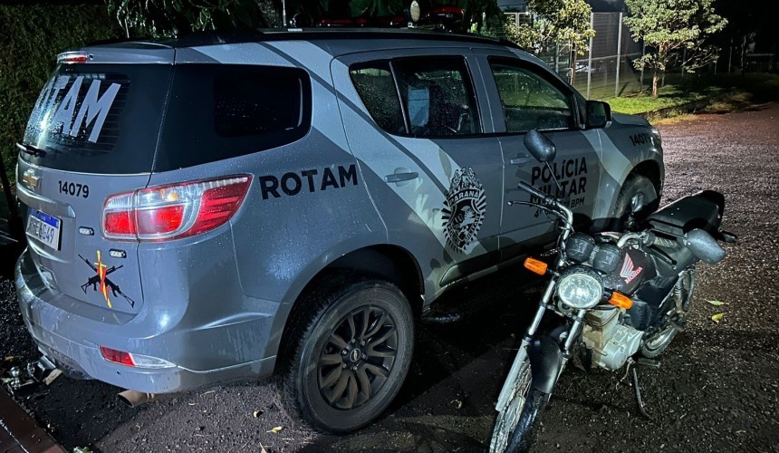 Rotam recupera motocicleta roubada em oficina de Capitão