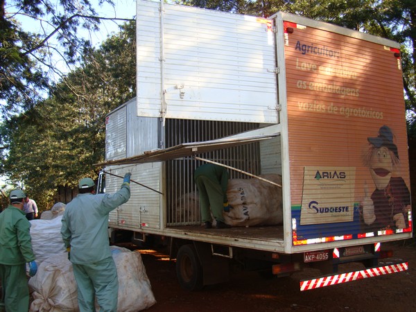 Embalagens de agrotóxicos serão recolhidas no mês de abril em Nova Prata