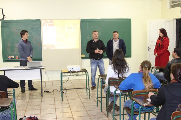 Curso Bom Negócio Paraná iniciou em Nova Prata do Iguaçu