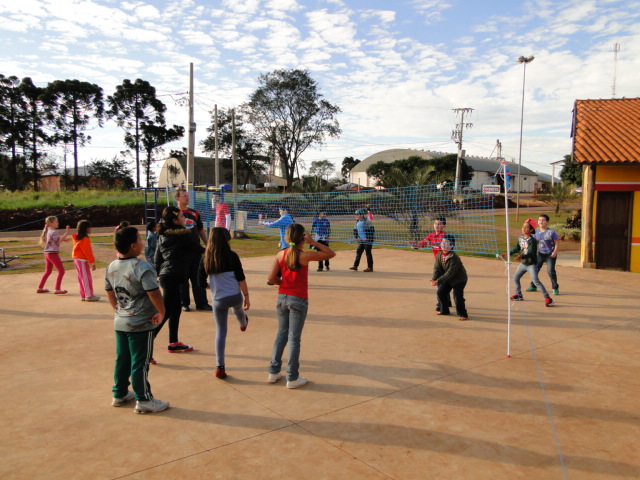 Boa Vista: Alunos participam de atividades nas academias ao ar livre