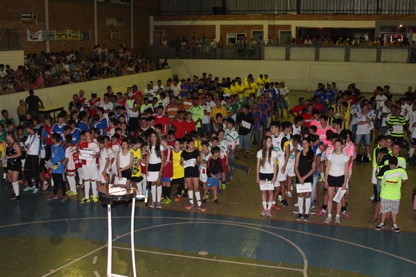 Inicia em Nova Prata do Iguaçu o maior Campeonato de Futsal da história