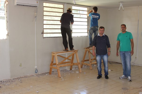 Farmácia e Laboratório do Posto de Saúde de Nova Prata do Iguaçu estão passando por reformas