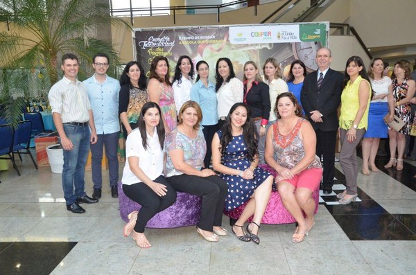 Professores de Capanema, Ampére e Capitão participam do Encontro Interestadual 