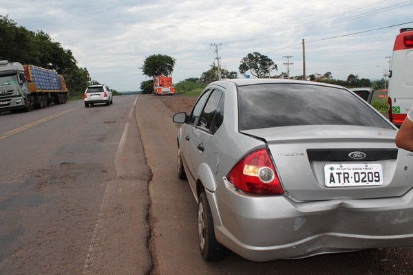 Veiculo de Capitão se envolve em acidente na BR 163 em Santa Lúcia